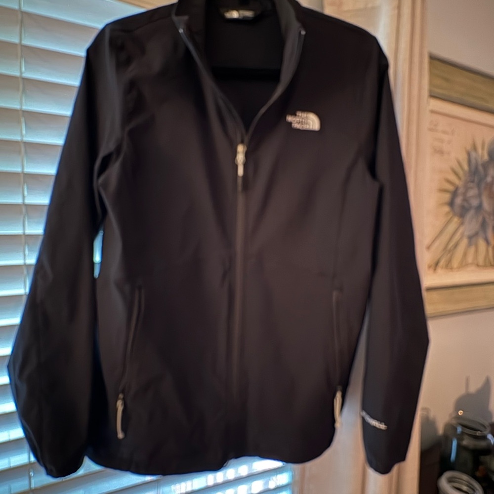 The Northface soft shell women’s jacket, large